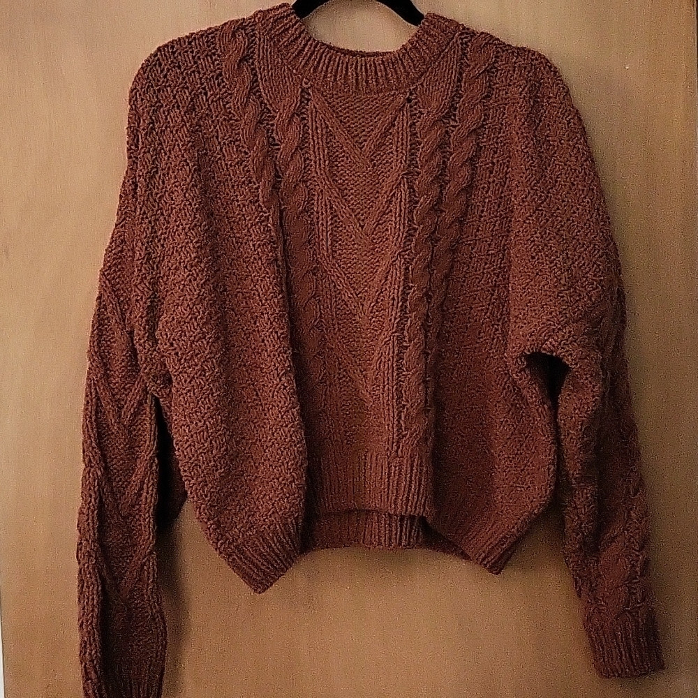 Double Zero, M brown knit cropped sweater